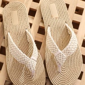 Coral Beach. Platta tofflor