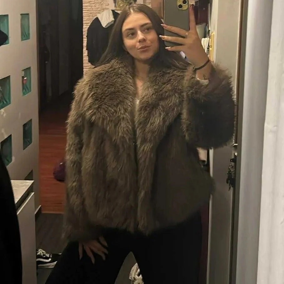 Sandy jacka i fuskpäls - Bild 2